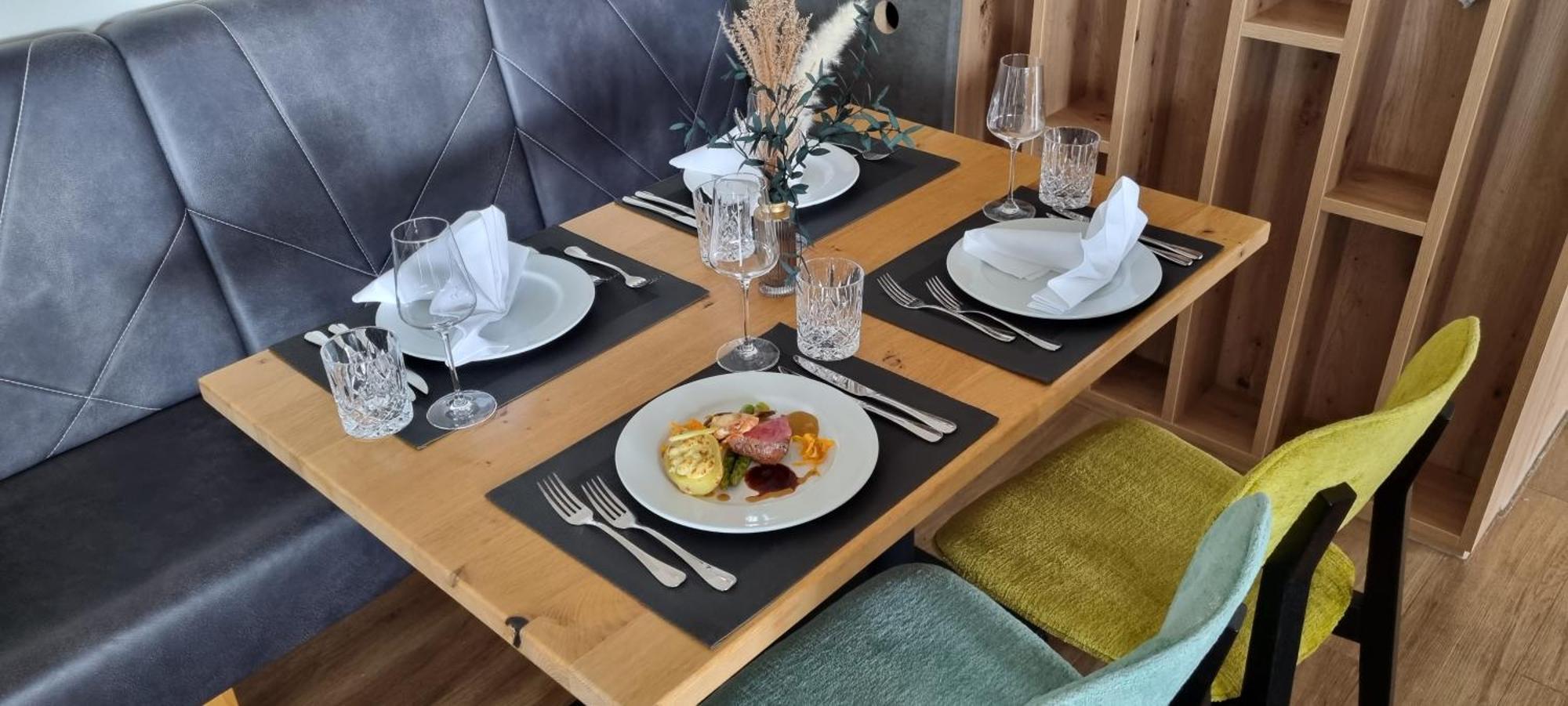 Vorgebirgsblick - Restaurant Biergarten Gaestehaus Bornheim  Extérieur photo